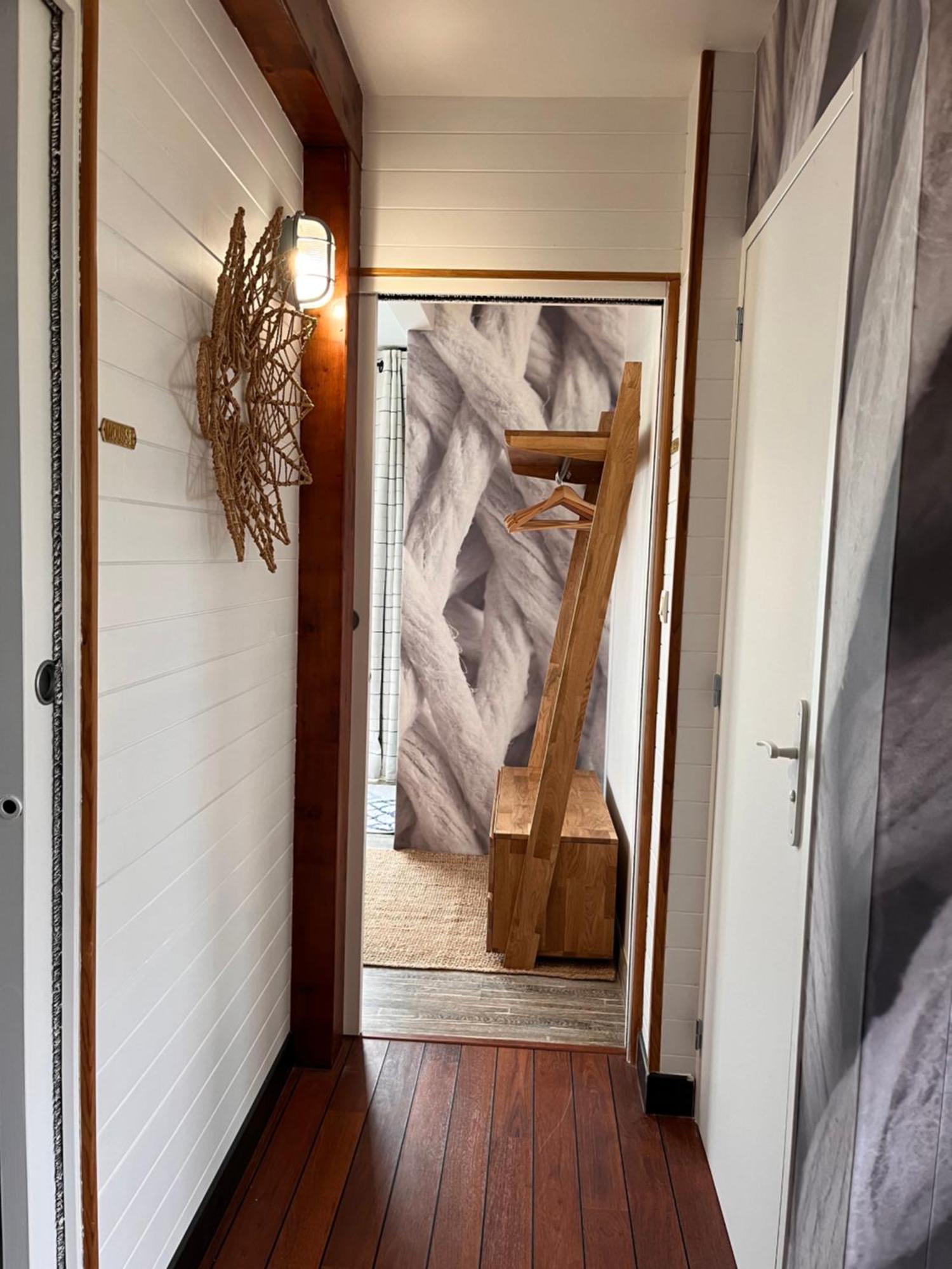 La Maison Bateau Au Bord De Mer Guissény Exterior foto
